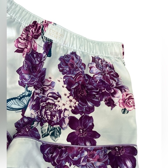 Victoria’s Secret Satin Floral Pajama Shorts - Picture 5 of 5